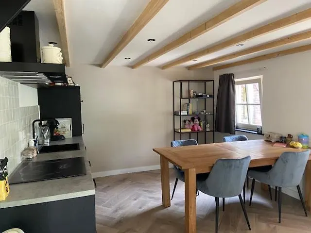 Op Den Distelberg * Helvoirt